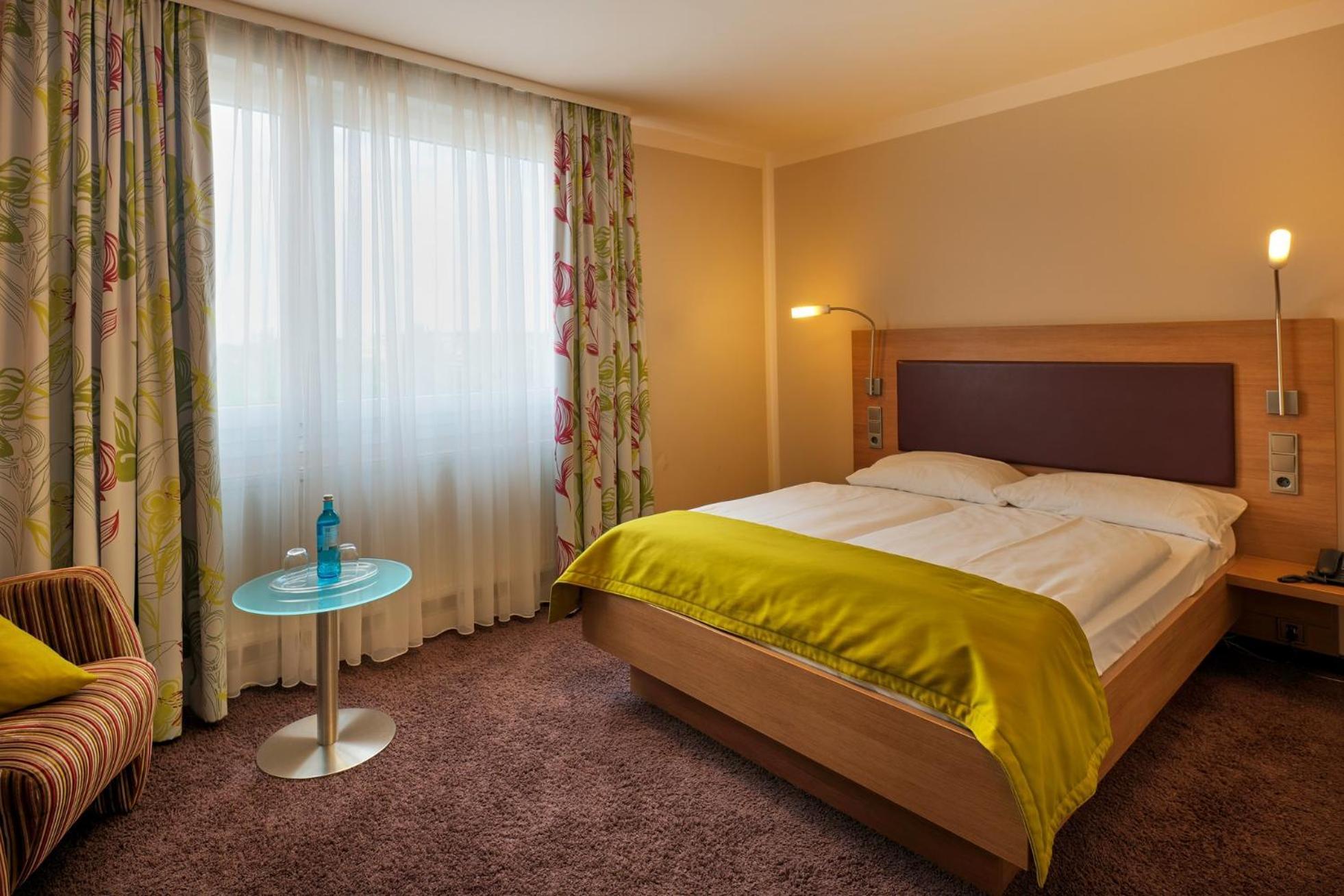 Trip Inn Posthotel Dueren Duren Exterior photo