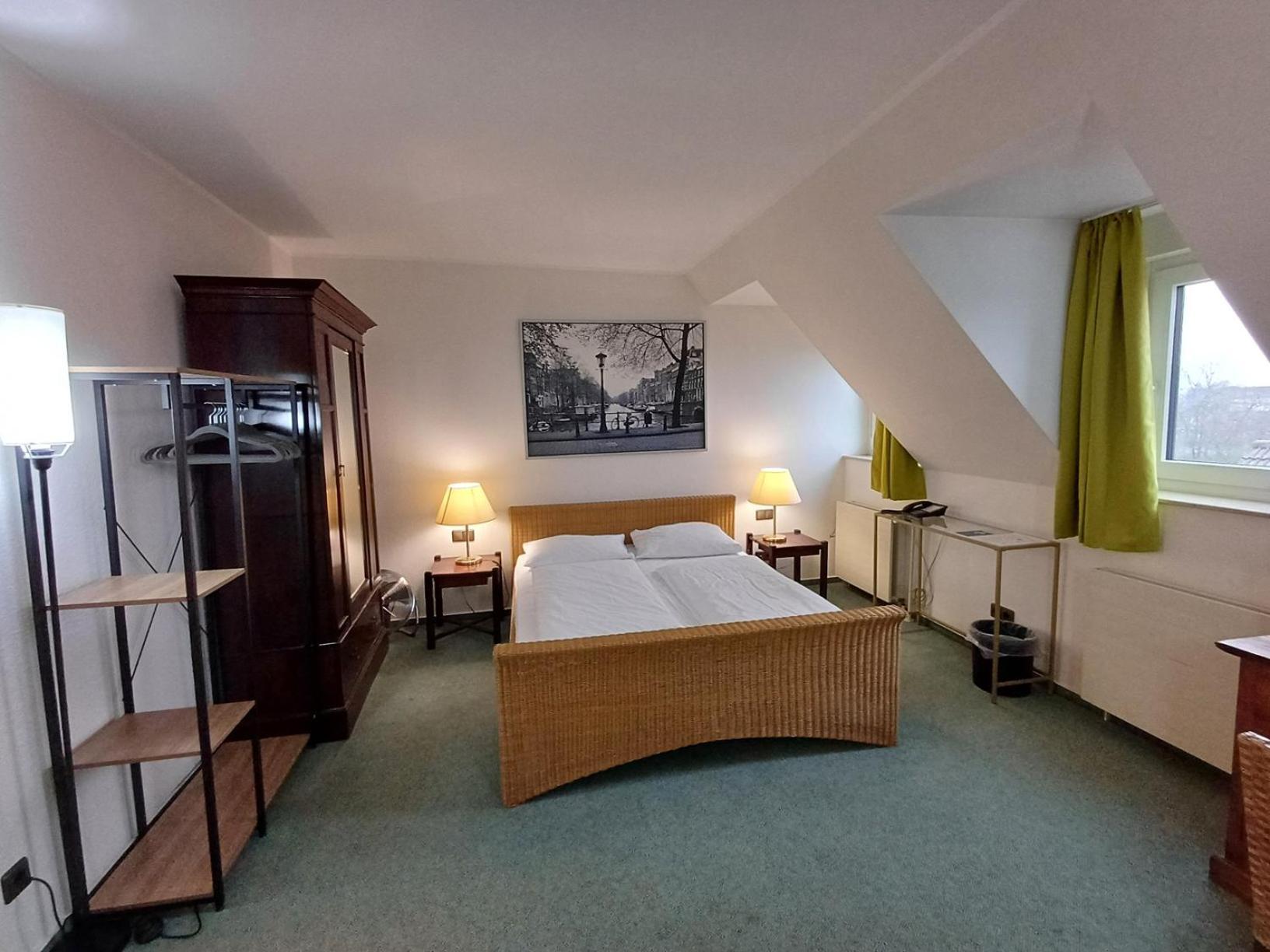 Trip Inn Posthotel Dueren Duren Exterior photo
